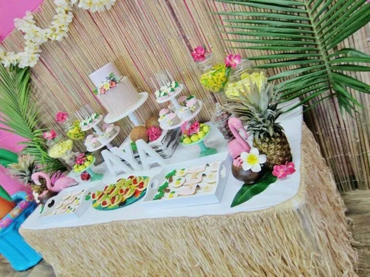 Mesa hawaiana | Mesas dulces y decoraciones | Pinterest