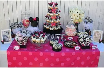 Mesas adornadas de Minnie - Imagui