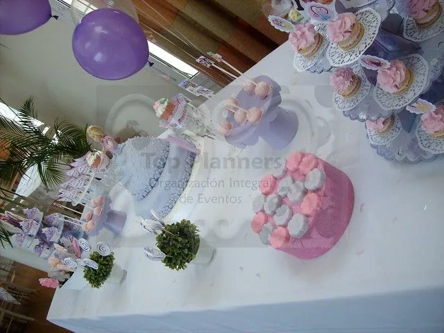 Mesas de dulces de Rapunzel - Imagui