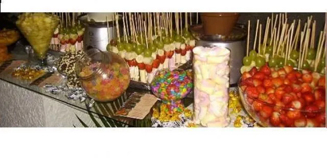Mesas de frutas decoradas - Imagui