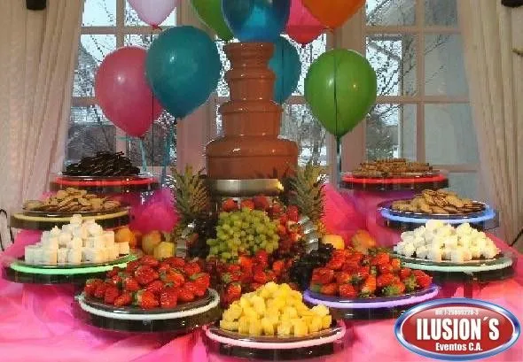 ILUSION`S EVENTOS C.A: Mesa de fuente de chocolate
