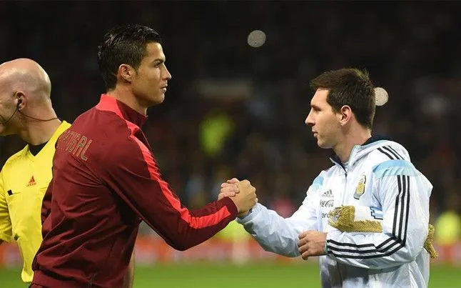 messi-cristiano-ronaldo-una- ...