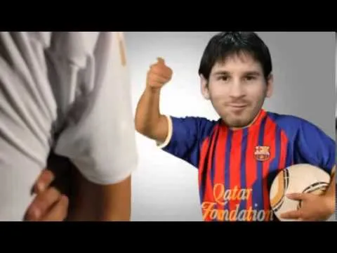 messi humillando a cristiano ronaldo con una musica - YouTube messi humillando a cristiano ronaldo con una musica - YouTube