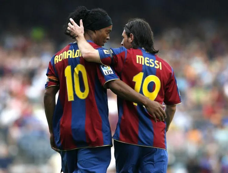 Messi y Ronaldinho volverán a jugar juntos en el Barcelona ... Messi y Ronaldinho volverán a jugar juntos en el Barcelona ...