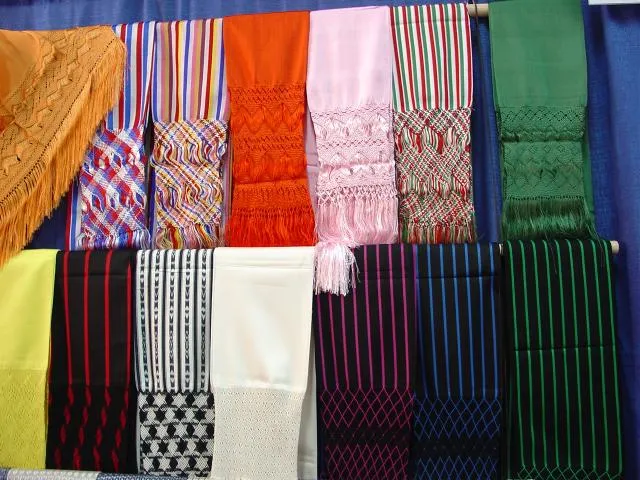 MEXICO LINDO Y QUERIDO...***: *EL REBOZO, UN CALIDO ABRAZO MEXICANO*