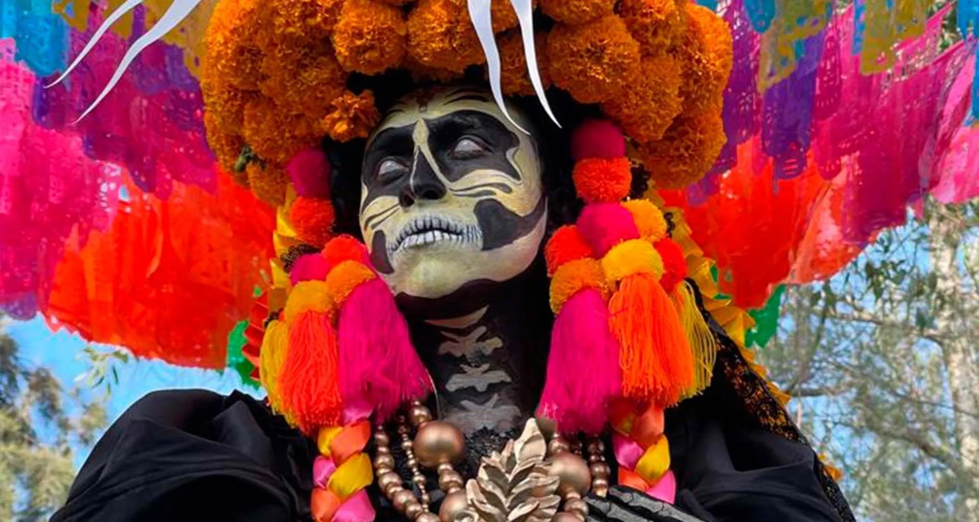 Mexuchil: la Catrina creada por egresado Tec que desfiló en la CDMX | Tecnológico de Monterrey Mexuchil: la Catrina creada por egresado Tec que desfiló en la CDMX | Tecnológico de Monterrey