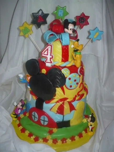 MICKEY EGÉR JÁTSZÓTERE TORTA KÉSZÍTÉSE - tortabirodalom.lapunk.hu MICKEY EGÉR JÁTSZÓTERE TORTA KÉSZÍTÉSE - tortabirodalom.lapunk.hu