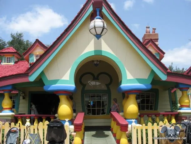 Mickey Mouse's Country House at Disney World