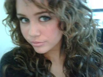 MiiLeY * DiiOoOsSa* PoOoR tOoOda la viida: Miley entre los rostros ... MiiLeY * DiiOoOsSa* PoOoR tOoOda la viida: Miley entre los rostros ...