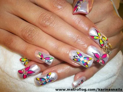 Miles de Diseños de Uñas: Diseños de uñas con Mariposas Miles de Diseños de Uñas: Diseños de uñas con Mariposas