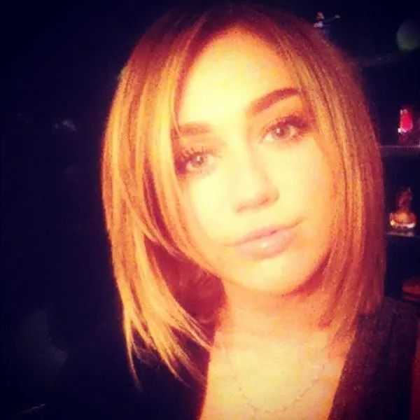 Miley Cyrus News - Unofficial Fan Blog: February 12, 2012 Miley Cyrus News - Unofficial Fan Blog: February 12, 2012