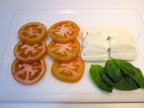 Milhojas Caprese Silueta - Recetízate