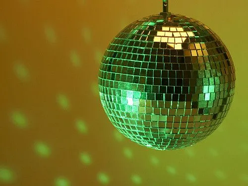 Una mini bola disco para ti | TecnoDiva