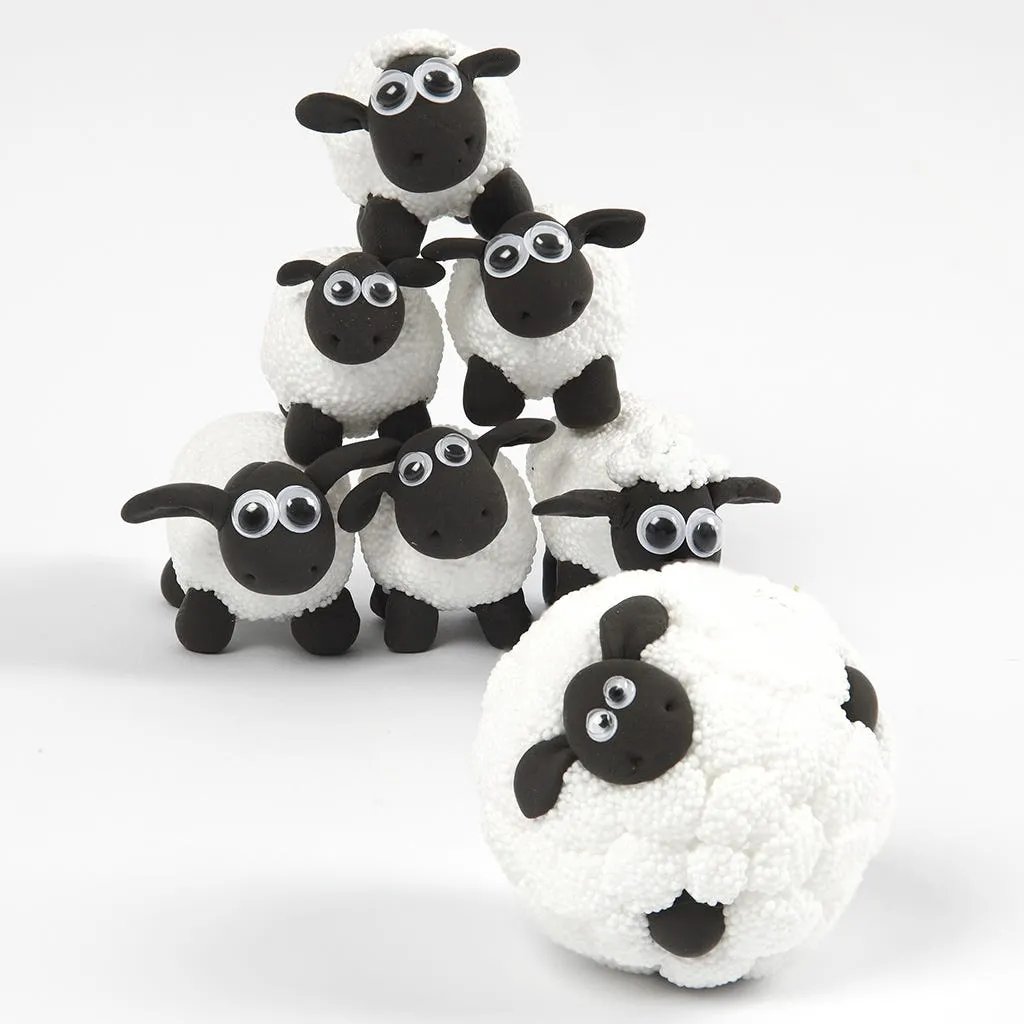 Mini bolos de la Oveja Shaun hechos de Foam Clay y Silk Clay. Mini bolos de la Oveja Shaun hechos de Foam Clay y Silk Clay.