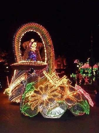 Mini-Maus bei der Abschlußparade - Picture of Disneyland Park ... Mini-Maus bei der Abschlußparade - Picture of Disneyland Park ...