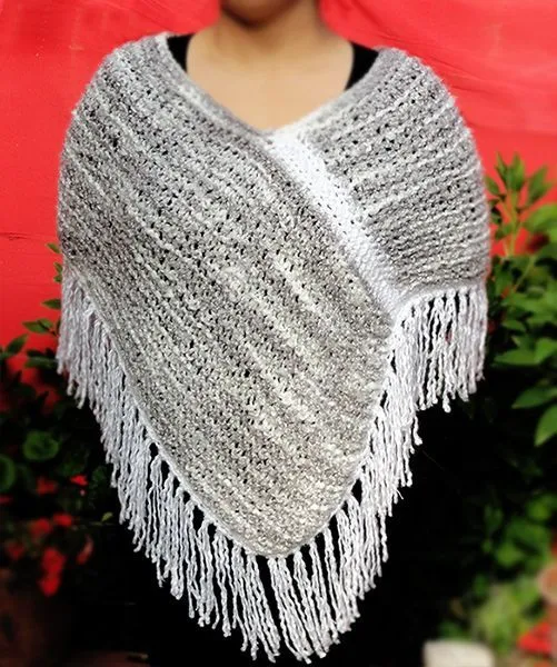 Mini Poncho matizado palo rosa, tejido a mano con 2 palillos y ...