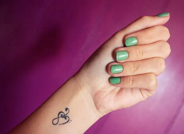 mini-tatuajes-love-musical.jpg