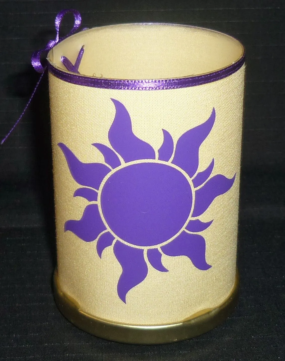 MiniMandy: Souvenir Sol de Rapunzel para Sabrina.