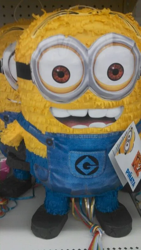 Minion Piñata | Despicable me 2 Birthday Party | Pinterest | Minions