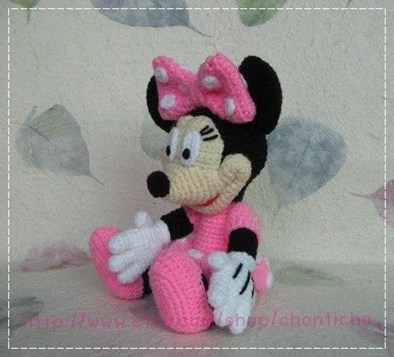 Minnie Mouse 10 inches PDF amigurumi crochet pattern by Chonticha Minnie Mouse 10 inches PDF amigurumi crochet pattern by Chonticha