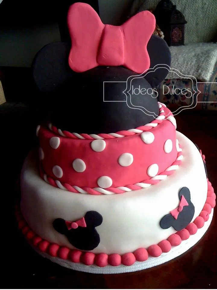 Minnie Mouse para el segundo cumpleaños de Antonia | Ideas Dulces Minnie Mouse para el segundo cumpleaños de Antonia | Ideas Dulces