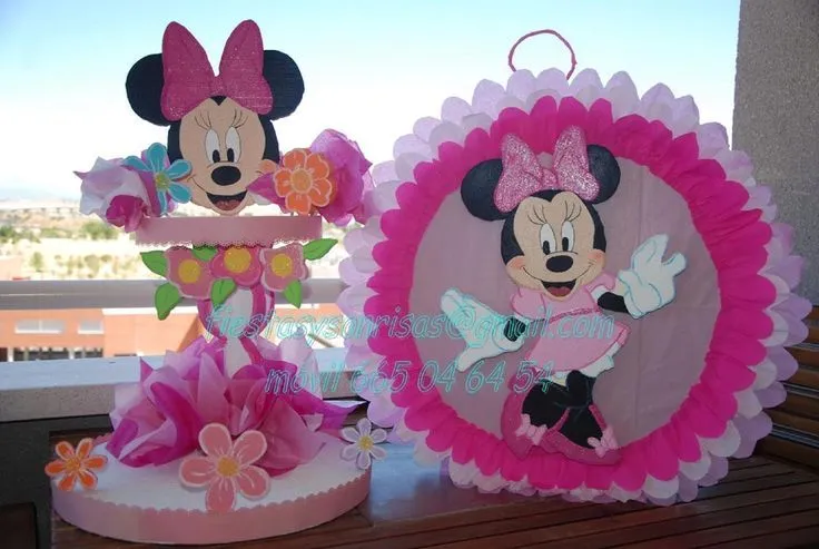 Minnie on Pinterest | Fiestas, Minnie Mouse and Oreo Cookie Pops
