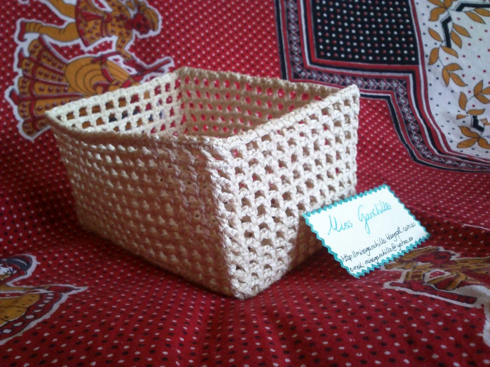Miss Ganchillo: Cesta rectangular hecha a ganchillo / crochet