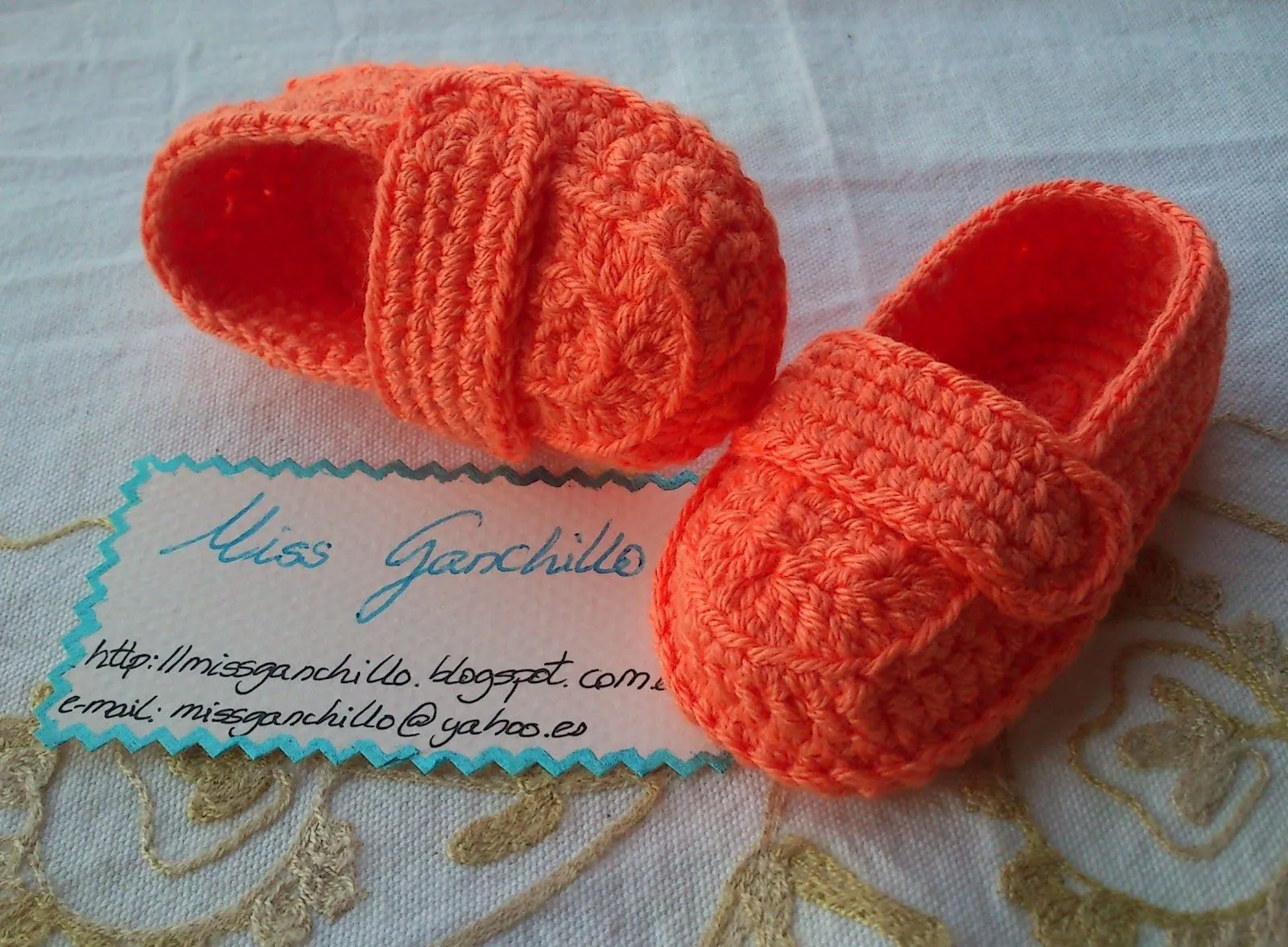 Miss Ganchillo: Zapatos mocasines bebé a ganchillo - crochet Miss Ganchillo: Zapatos mocasines bebé a ganchillo - crochet
