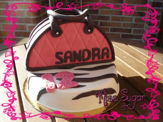 Miss Sugar: TARTA FASHION PARA UNA CHICA MUY CHIC!! Y receta del ... Miss Sugar: TARTA FASHION PARA UNA CHICA MUY CHIC!! Y receta del ...