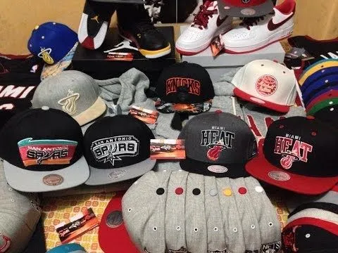 Mitchell & Ness Snapbacks - NBA Finals Spurs vs Heat a lo ... Mitchell & Ness Snapbacks - NBA Finals Spurs vs Heat a lo ...