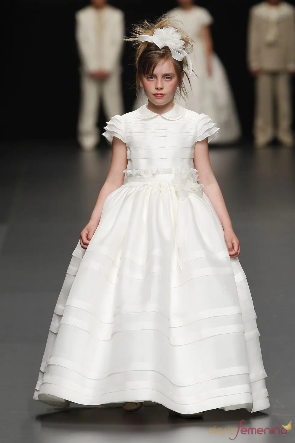 Moda Adolescentes y Niños Elegancia Estilo: VESTIDOS DE PRIMERA ... Moda Adolescentes y Niños Elegancia Estilo: VESTIDOS DE PRIMERA ...