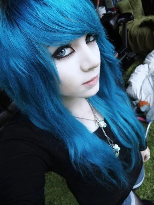 Moda Cabellos: Cabello teñido de azul - Tendencias 2015/2016 Moda Cabellos: Cabello teñido de azul - Tendencias 2015/2016