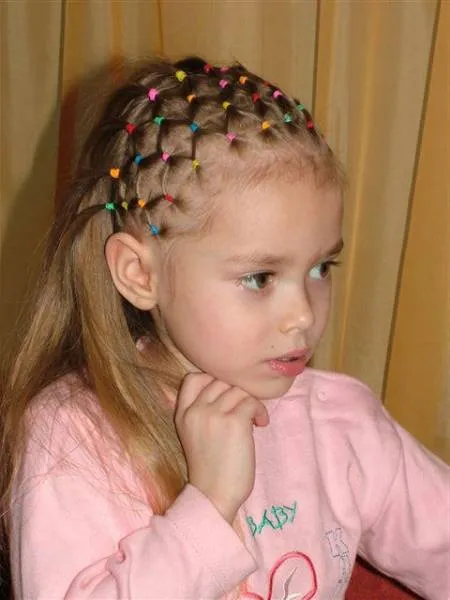 Moda Cabellos: Cortes y Peinados con trenzas para niñas 2013