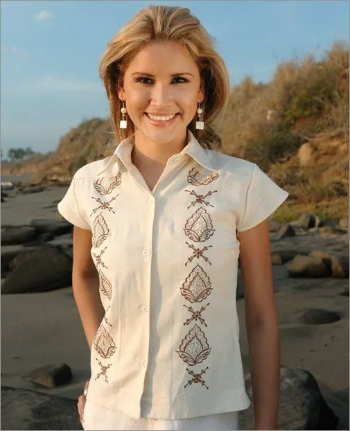 Moda Guayabera (1972) | Arkivperu
