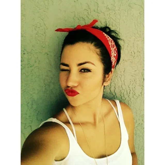 La moda se pasa de moda, el estilo jamás.” Coco Chanel