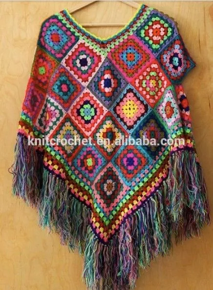 A la moda tejidas a mano de poncho, Hecho a mano de ganchillo ... A la moda tejidas a mano de poncho, Hecho a mano de ganchillo ...