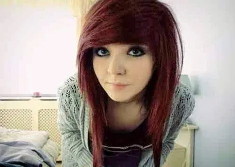 Moda zoom moda: Cortes de pelo y peinados EMO para mujeres Moda zoom moda: Cortes de pelo y peinados EMO para mujeres