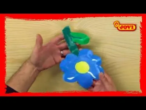 Modelaje Jovi: Flor de plastilina - YouTube Modelaje Jovi: Flor de plastilina - YouTube