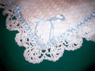 Modelos de mantillas para bebé al crochet - Imagui