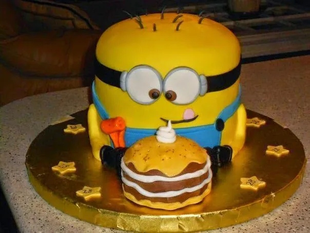 6 modelos de Pastel De Cumpleaños de Minions ~ Mi fiesta inolvidable