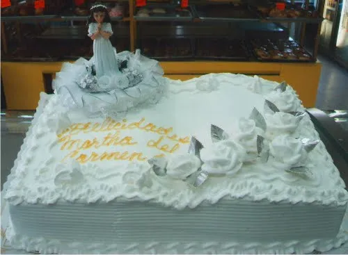 Modelos de torta de la primera comunión para un varon - Imagui