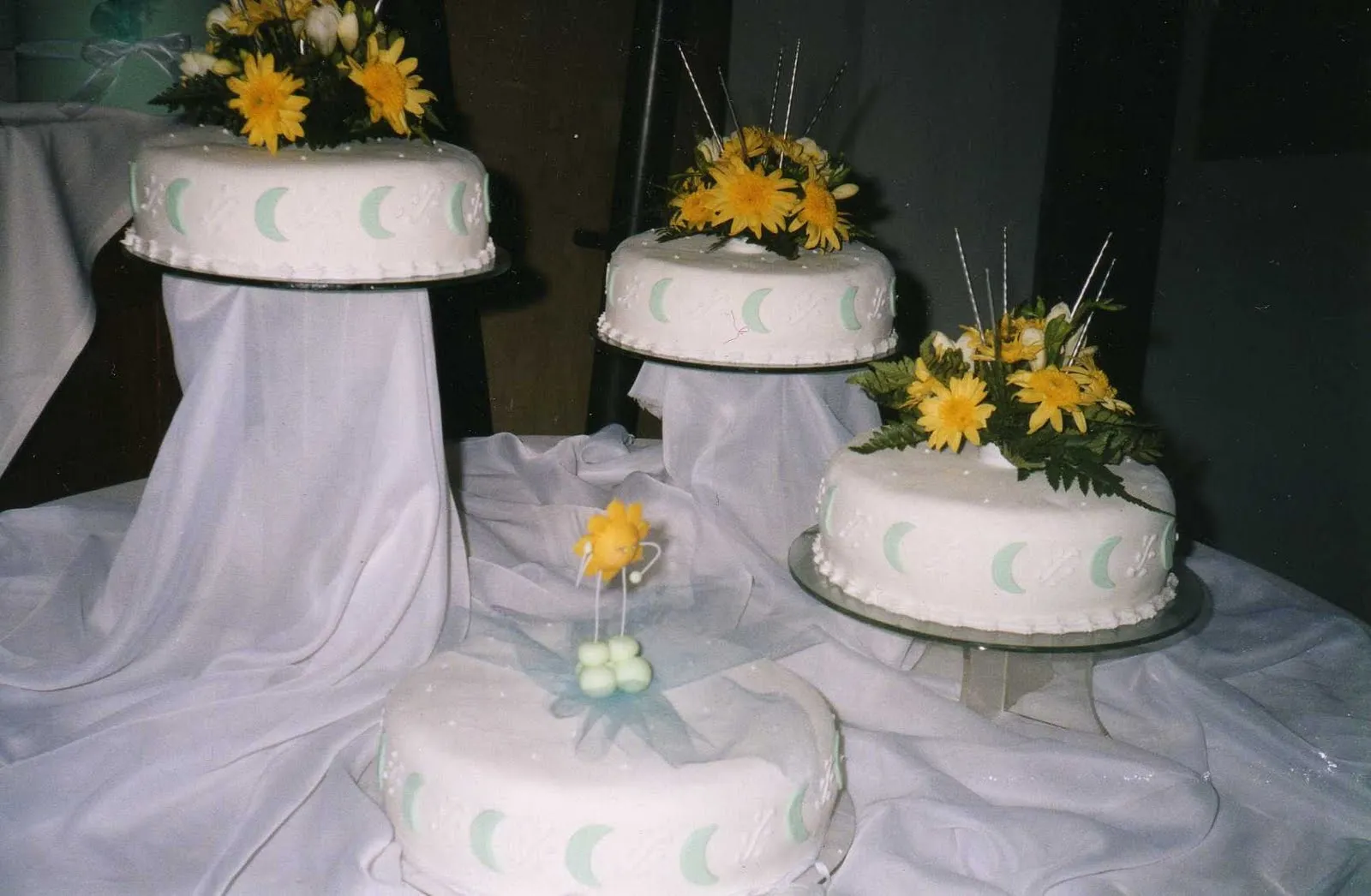 Modelos de tortas para Bodas | peinados de novia, peinados de moda Modelos de tortas para Bodas | peinados de novia, peinados de moda