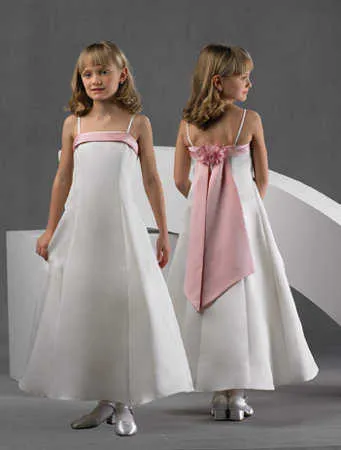Modelos de vestidos de promoción para niñas | Planeta Niñas Modelos de vestidos de promoción para niñas | Planeta Niñas
