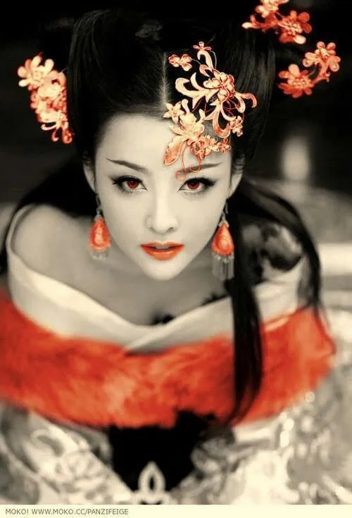 Modern geisha | Japan | Pinterest | Geishas and Modern