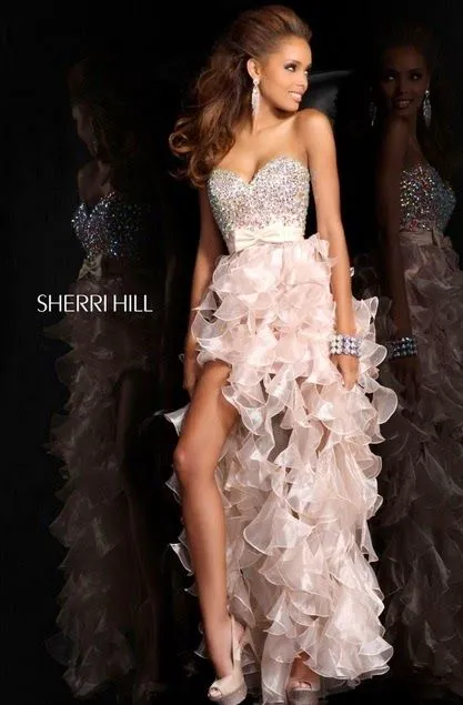 Modernos vestidos de 15 años para niñas | Vestidos de fiesta para ...