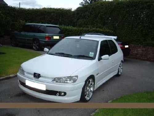 Modifications of Peugeot 306. www.picautos.com Modifications of Peugeot 306. www.picautos.com