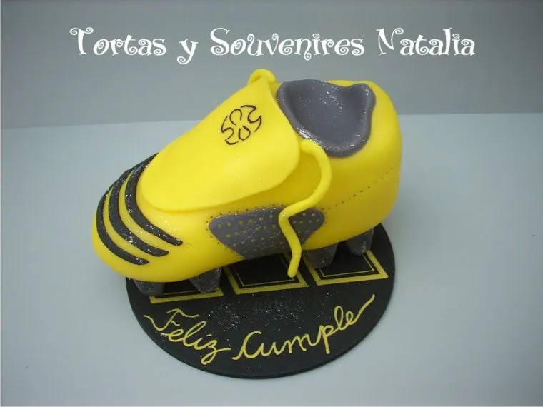 Moldes de botines de futbol en goma eva - Imagui Moldes de botines de futbol en goma eva - Imagui