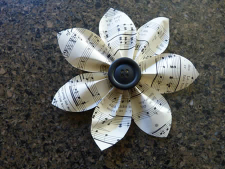 Passo a passo de flores de papel para decoração | Como fazer em ... Passo a passo de flores de papel para decoração | Como fazer em ...