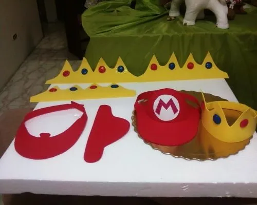 Imagen corona de la princesa peach y visera de mario Bros - grupos ...