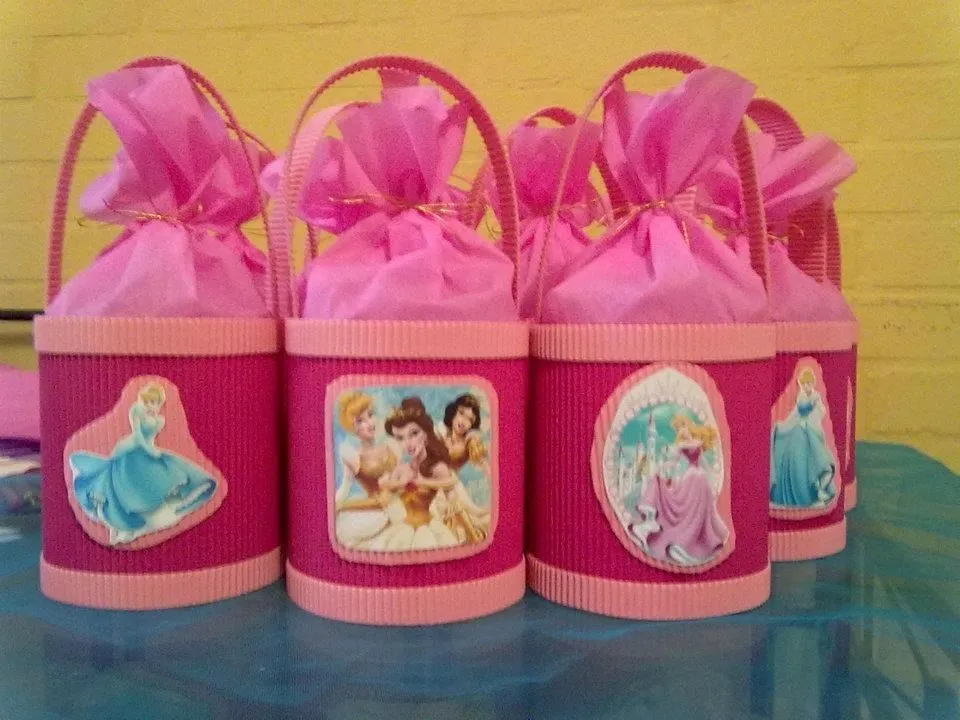 17 mejores imágenes sobre dulceros princesas en Pinterest | Disney ... 17 mejores imágenes sobre dulceros princesas en Pinterest | Disney ...